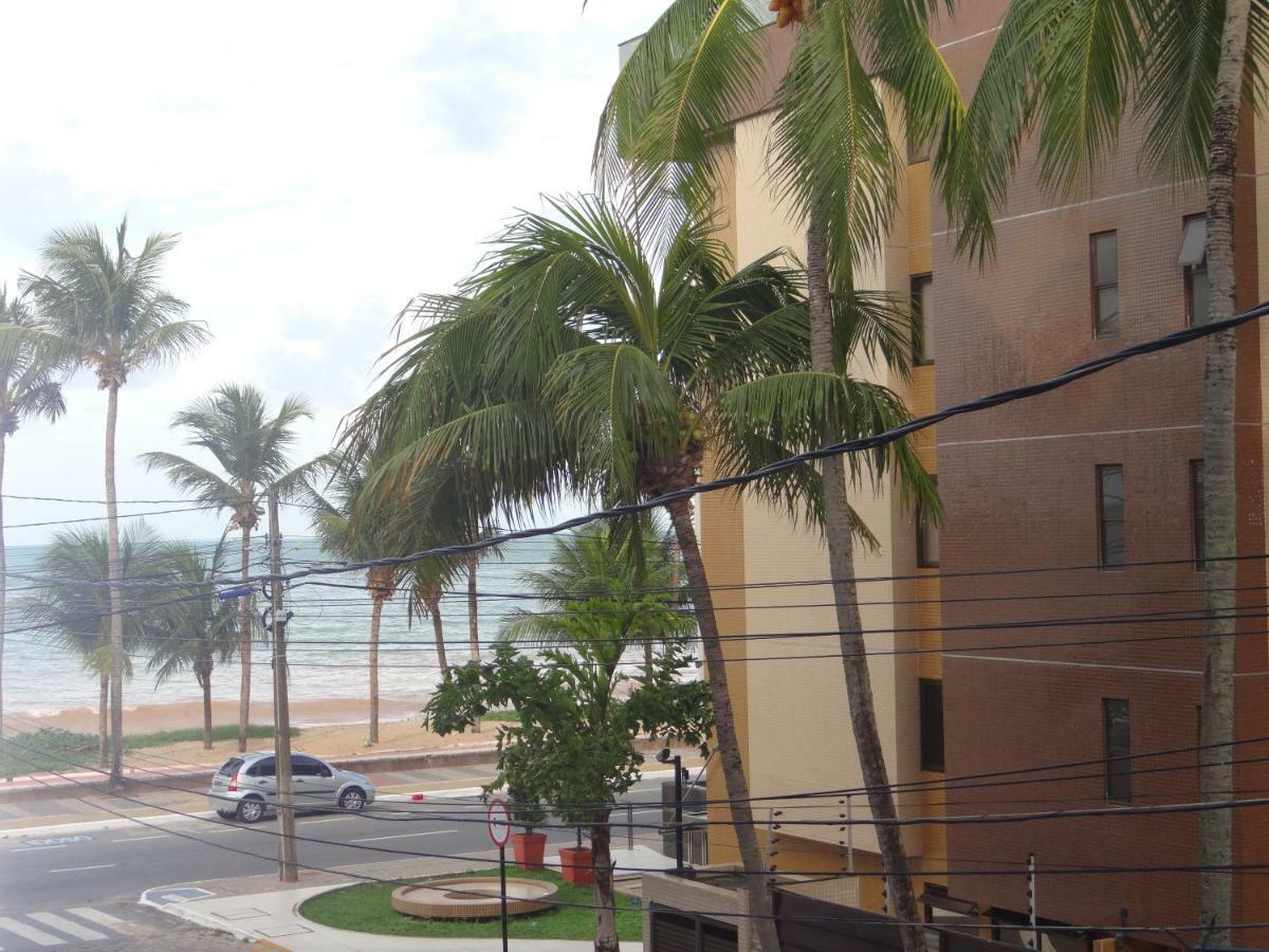 Flat A Beira Mar De Joao Pessoa Com Ar Hotel Exterior photo